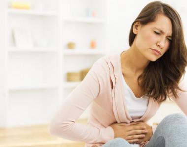 Aching stomach: causes and what to do at home